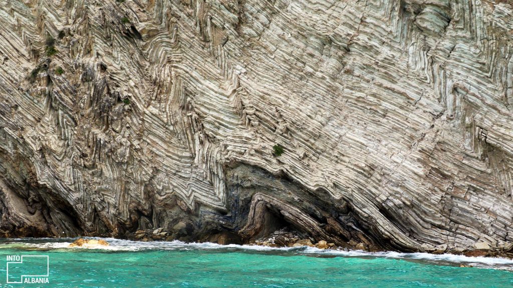 One-Day Boat Trip: An Idyllic Ride around Saranda