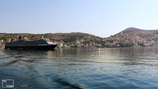 Favorite 10: A Day in Saranda with Kamila Brzozowska