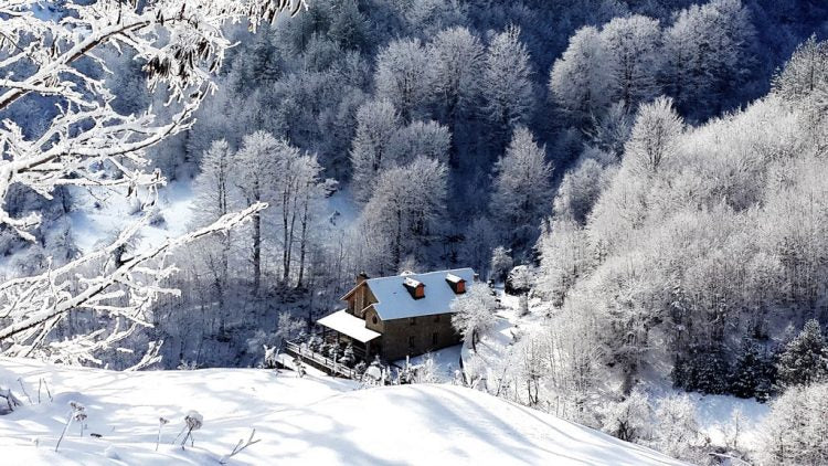 7 Popular Winter Villages in Albania